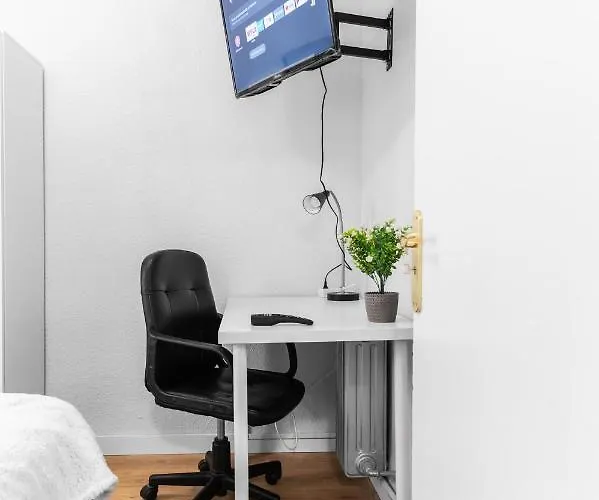 Apartamento Premiun Plaza Del Oeste *