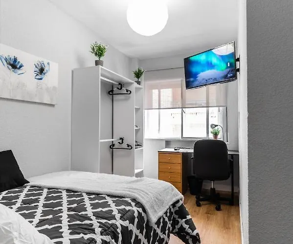 Apartamento Premiun Plaza Del Oeste